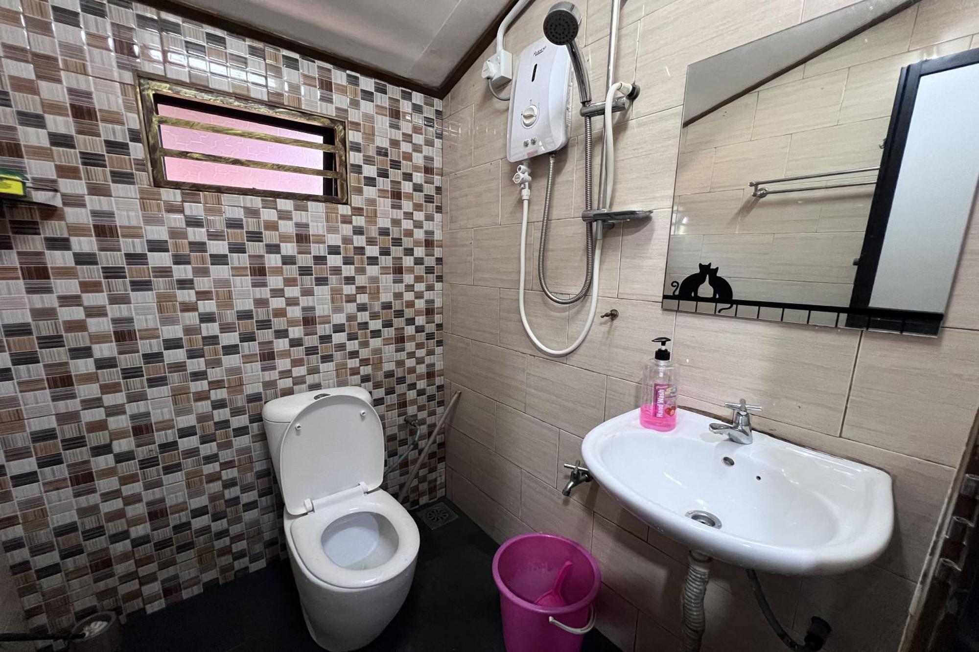 Nurbayu Chalet, Kemaman Kuantan Exterior foto