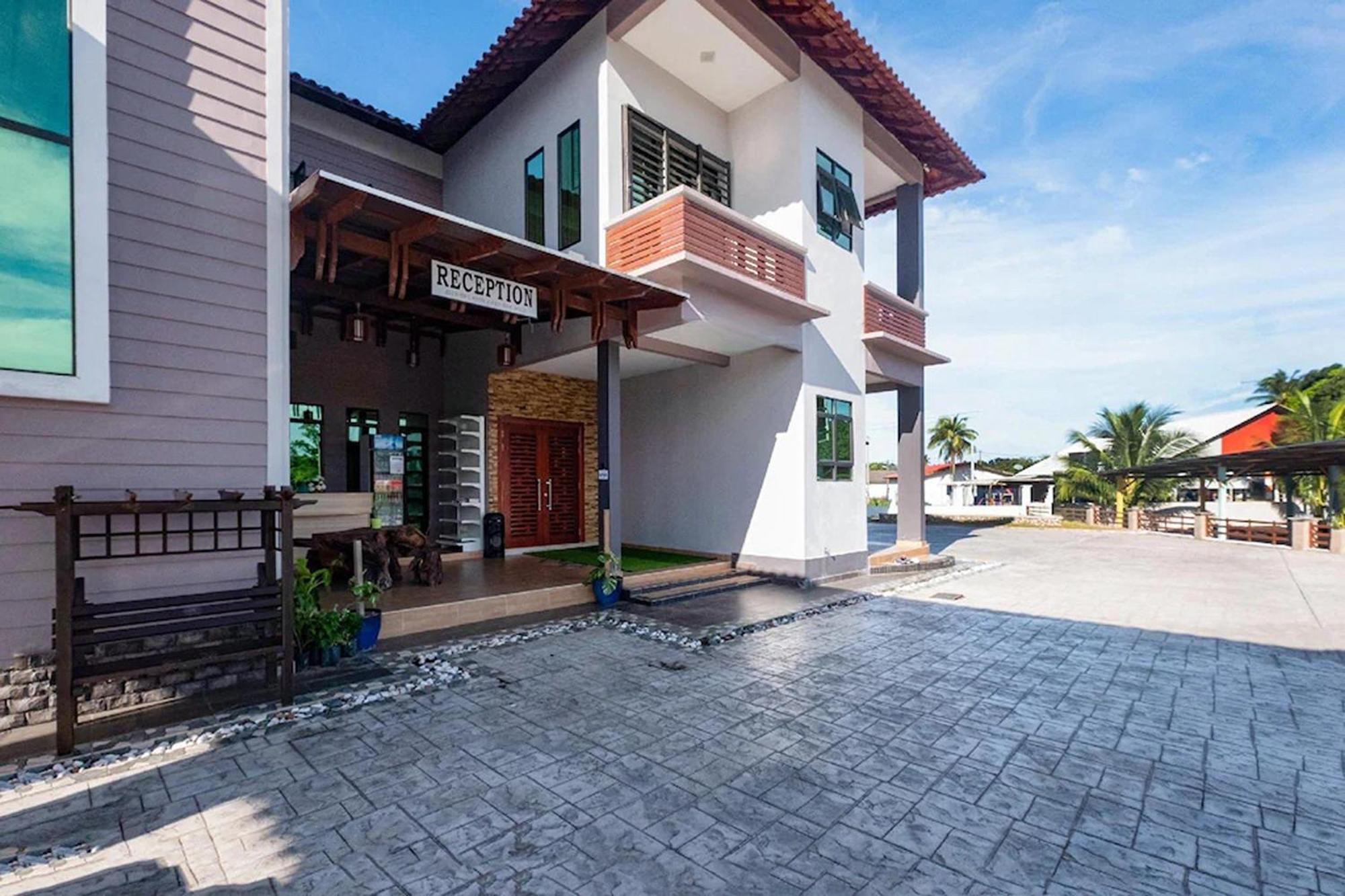Nurbayu Chalet, Kemaman Kuantan Exterior foto